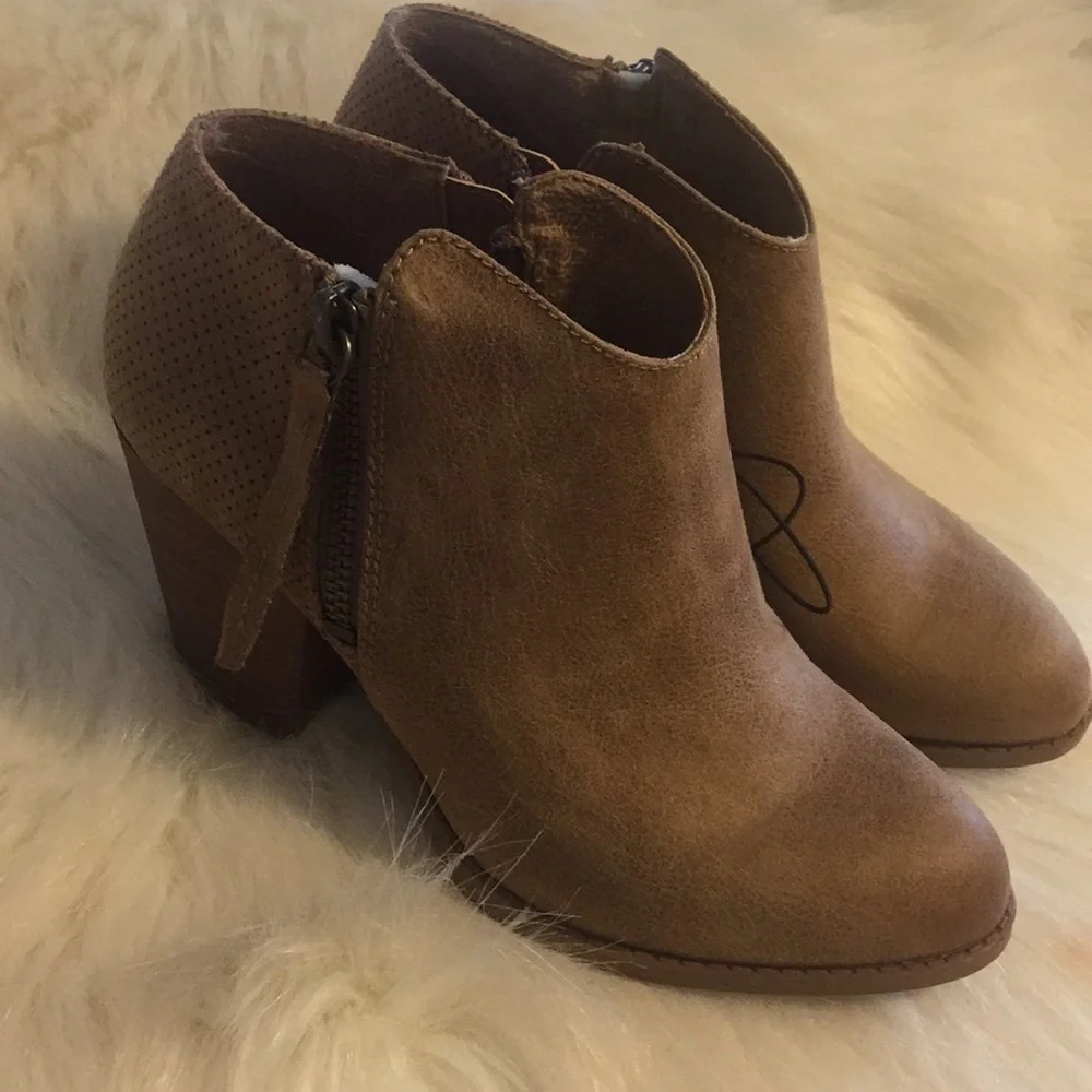 Pop Balboa‎ bootie